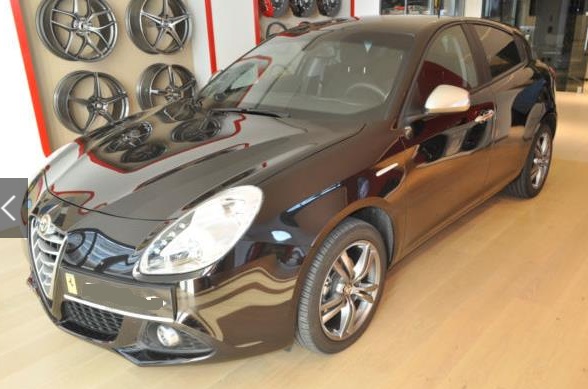 Left hand drive ALFA ROMEO Giulietta 1.4 TB 16V 120 PS Super